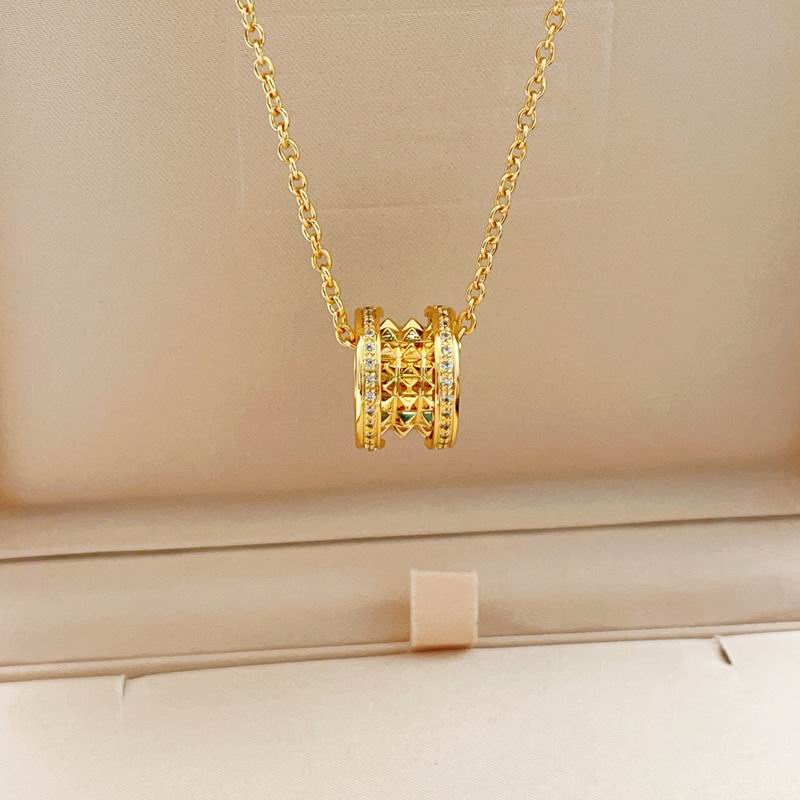 Bvlgari necklace 01yxx157